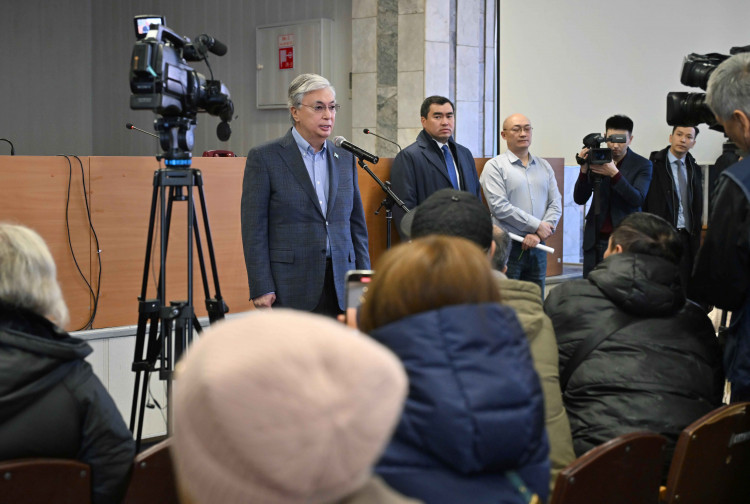 President Tokayev addresses the families of miners in Karaganda. Source: Astana Times
