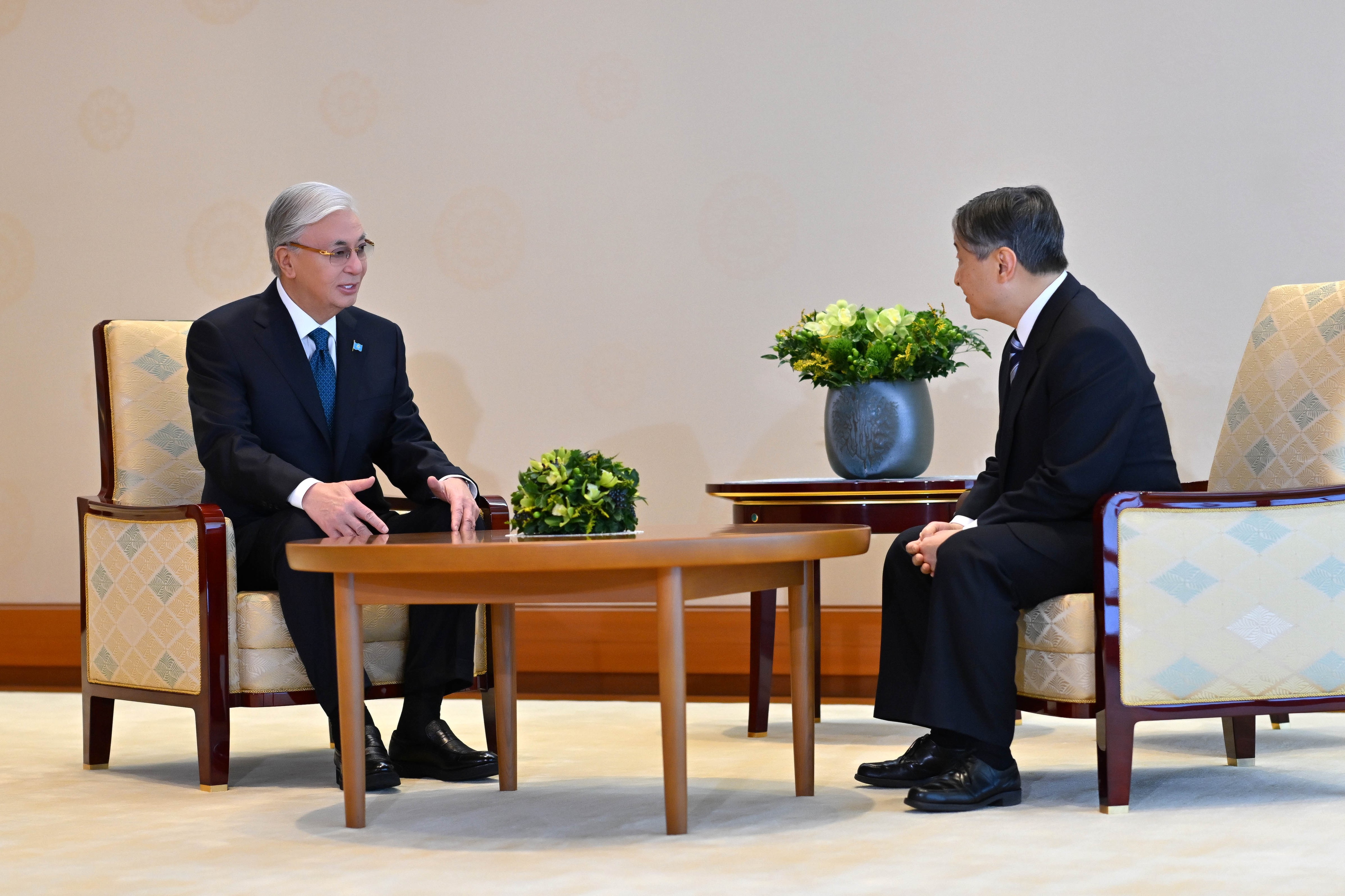 Kazakhstan - Japan Summit; and Regional Border Consolidation. /Dec.22