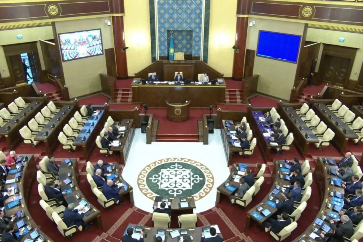 Kazakhstan’s Constitutional Reform; Kyrgyz Republic GDP hits 264 billion soms; Kazakhstan and Uzbekistan ratify 